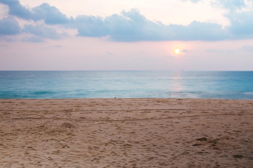 Blue Parrot Beach Villa Ambalangoda  Exterior foto