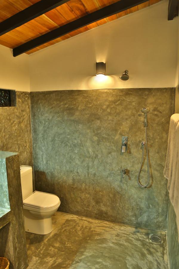 Blue Parrot Beach Villa Ambalangoda  Exterior foto