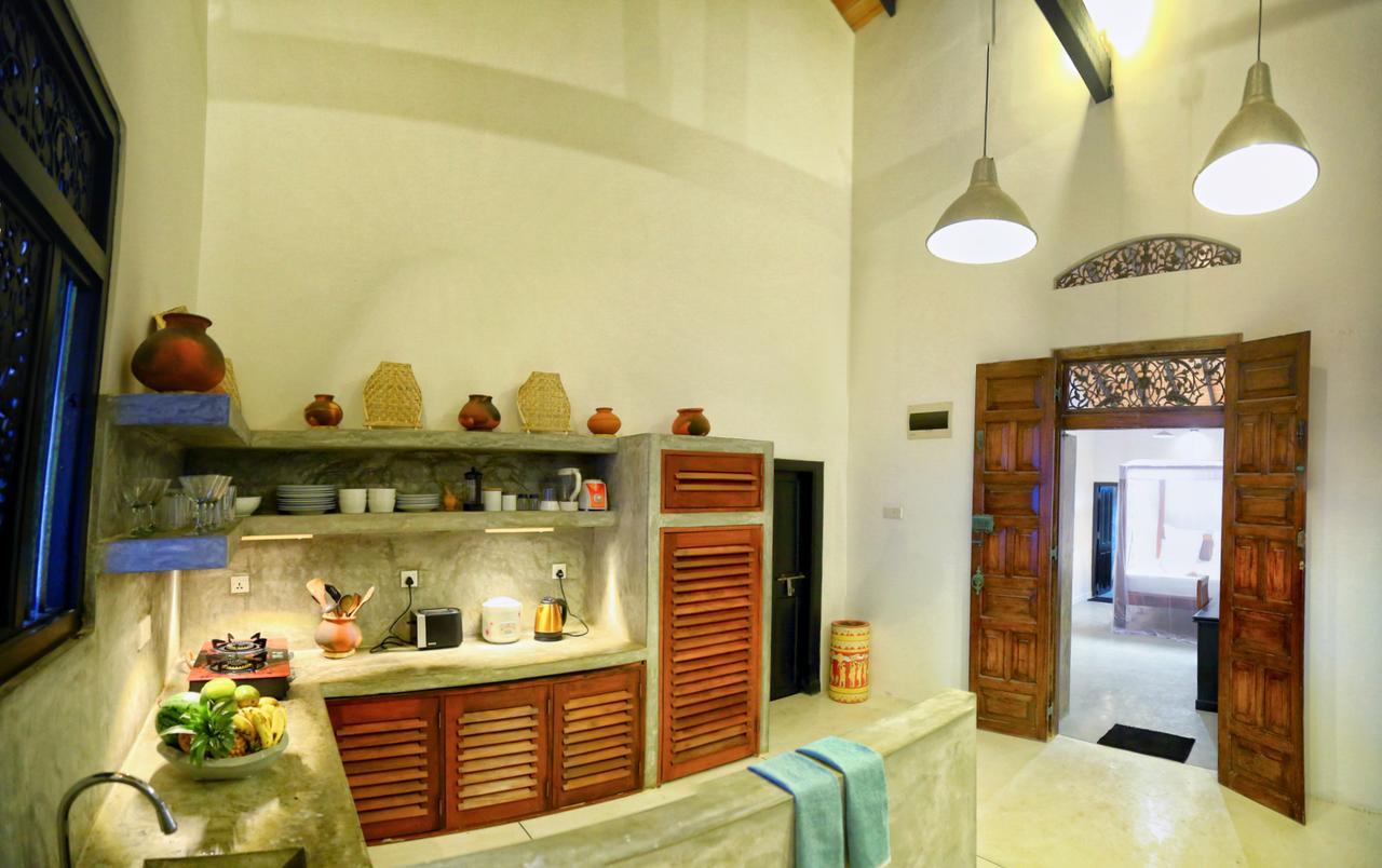 Blue Parrot Beach Villa Ambalangoda  Exterior foto